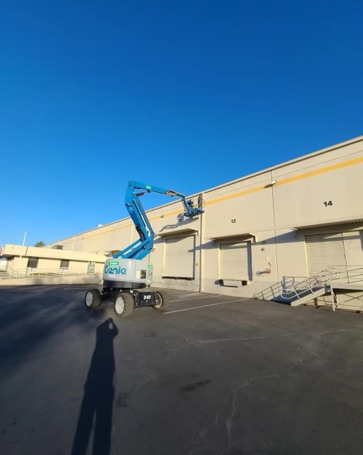 Genie Crane